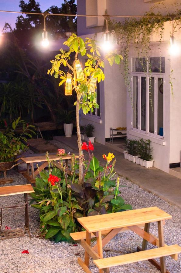 Kontum Home Sweet Homestay Kon Tum Buitenkant foto