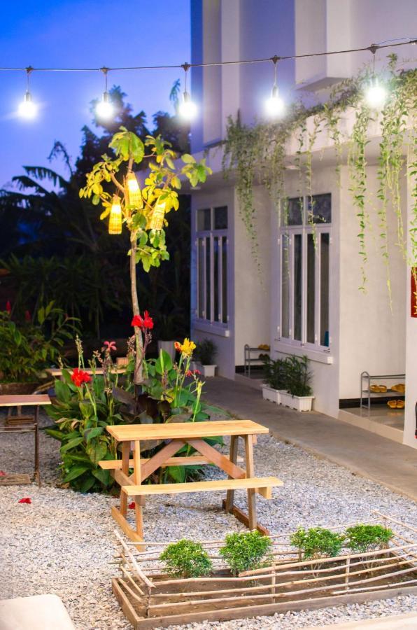 Kontum Home Sweet Homestay Kon Tum Buitenkant foto